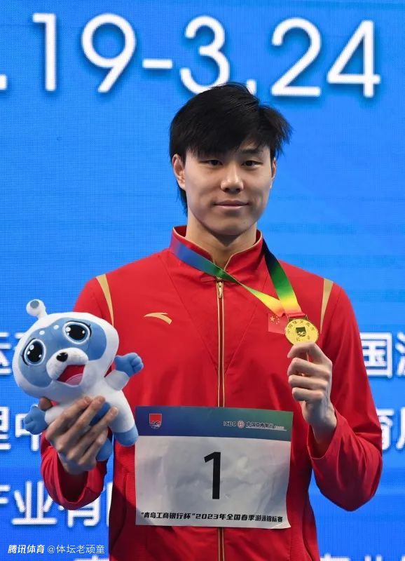 徐峥说自己不是新导演的领路人，是同行者，希望帮助年轻人科学的成长，做强中国电影要加强核心竞争力，文化软实力和国际影响力